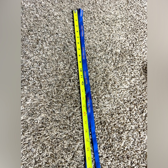 LOUIS VUITTON authentic Ribbon. 74 inches. - Picture 1 of 5